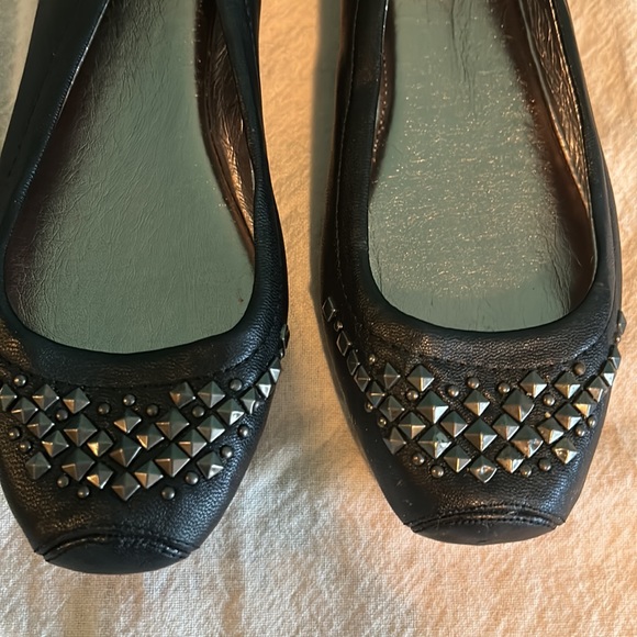 2 pairs of flats - Picture 3 of 3